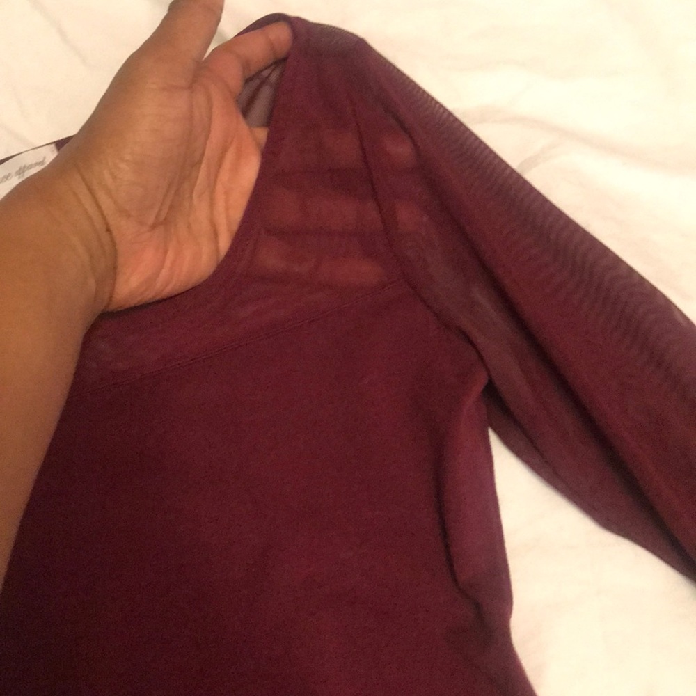 Burgundy long/sheer sleeve top - Picture 2 of 2